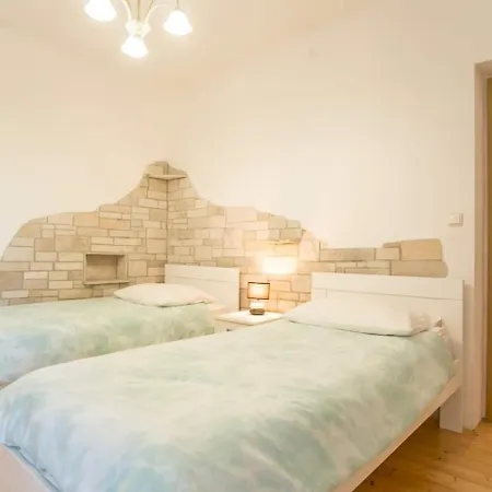 Marinko Apartment Barban